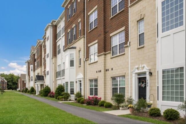 Building Photo - Meadow Branch Apartments