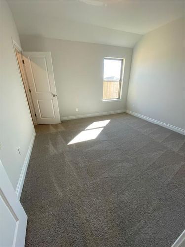 Foto del edificio - 1336 Deering Creek Dr