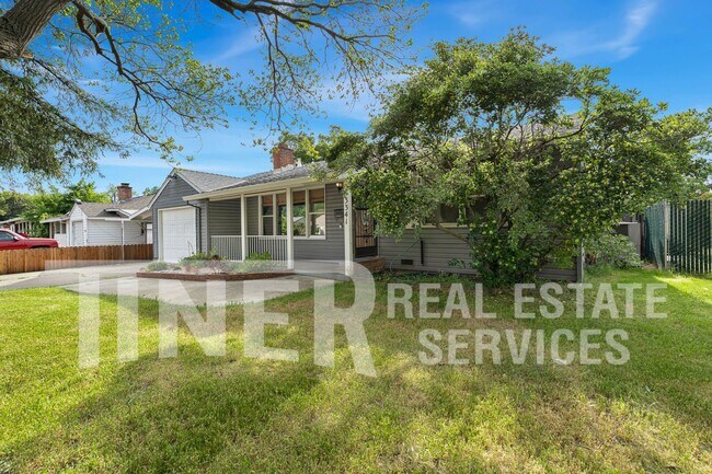 Building Photo - Tastefully Updated Home in Desirable Arden...