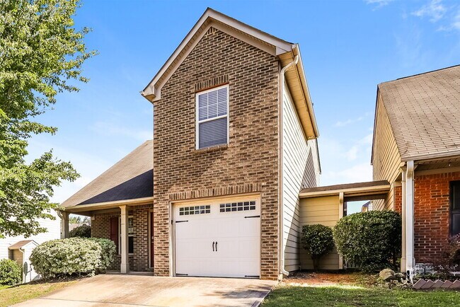 Foto del edificio - 214 Ben Ln