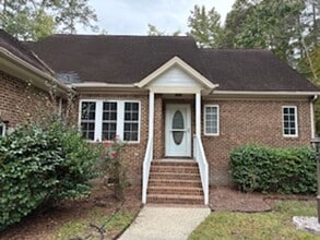 Building Photo - 109 Neuse Cir