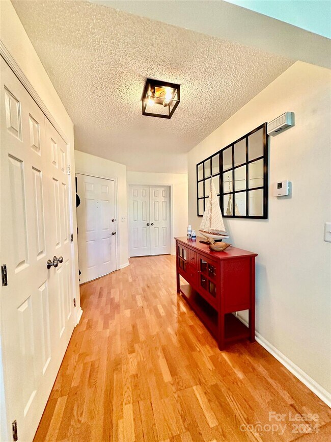 19909 Henderson Rd, Cornelius, NC 28031 Condo for Rent in Cornelius