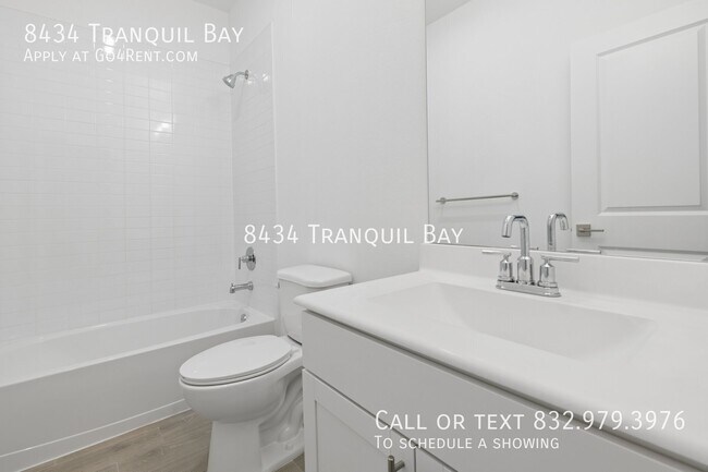 Foto del edificio - 8434 Tranquil Bay Ct