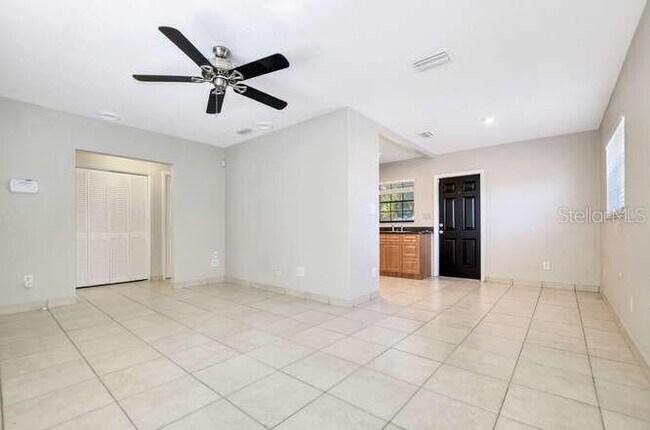 Foto del edificio - 816 E Frierson Ave