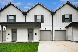 Building Photo - 3013 Wilmington St