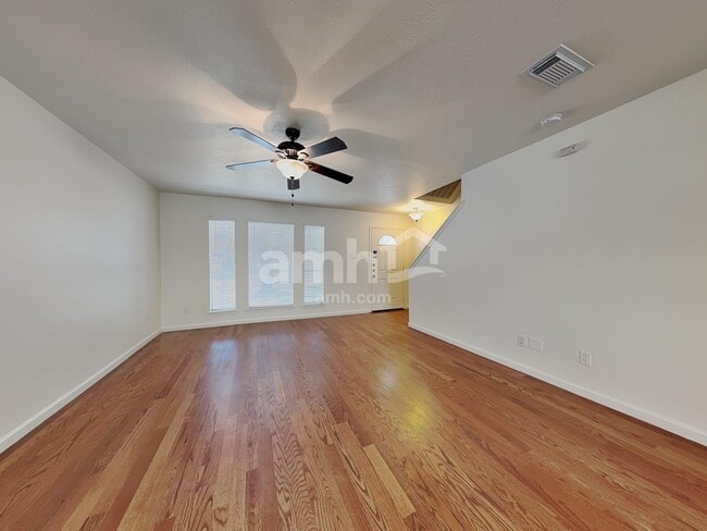 Foto del edificio - 31106 Perlican Dr