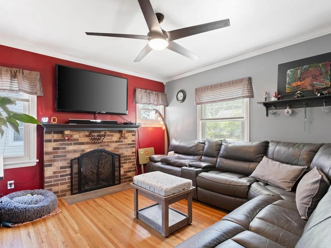 Foto del edificio - 170 Letchworth Ave