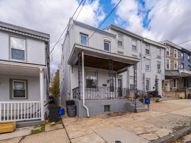 Photo - 19 Osborn St House