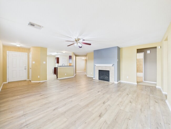 Building Photo - 5039 Ivy Fair Way