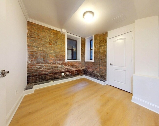 Foto del edificio - East 25th Street