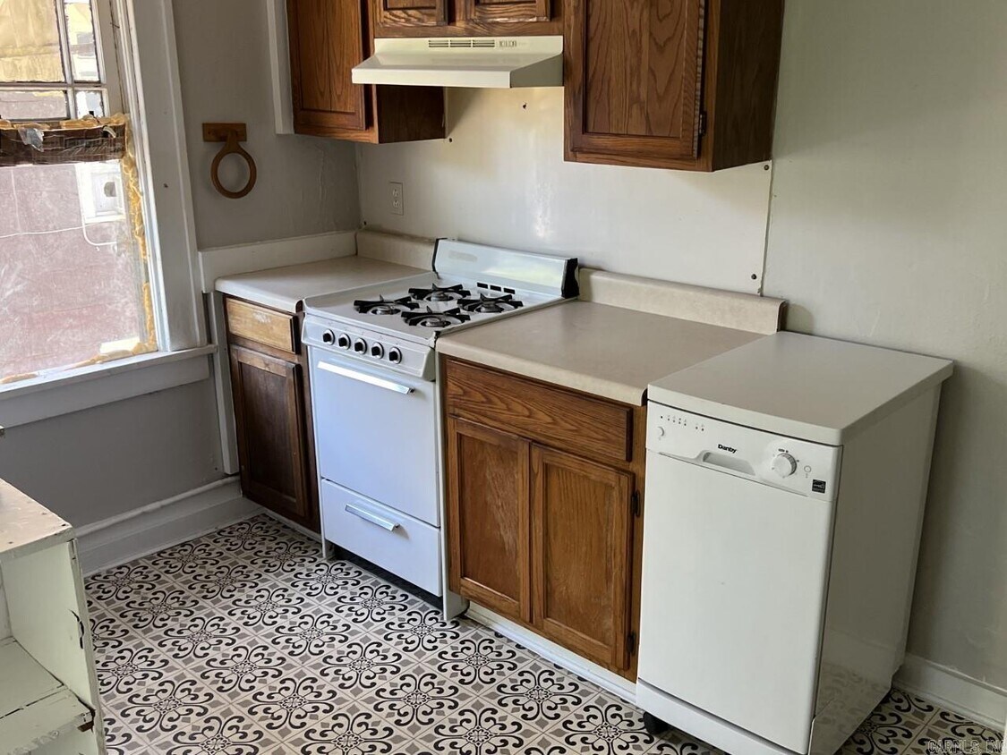 Building Photo - 715 Wright Ave