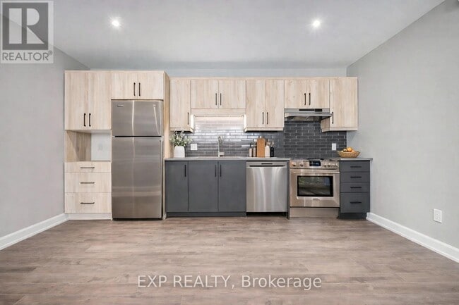 Building Photo - 1226 Montblanc Cres