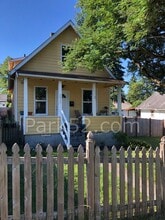 Building Photo - 3012 S Melrose St