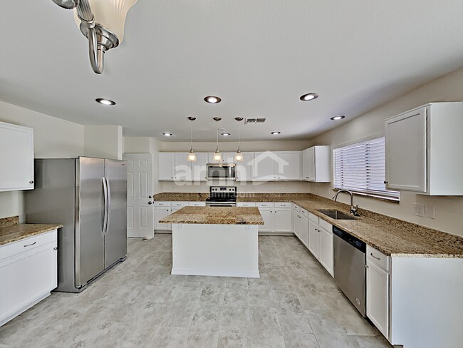 Foto del edificio - 8841 E Portobello Ave