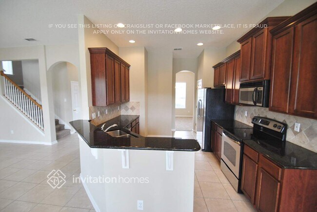 Foto del edificio - 9260 Prosperity Lake Dr