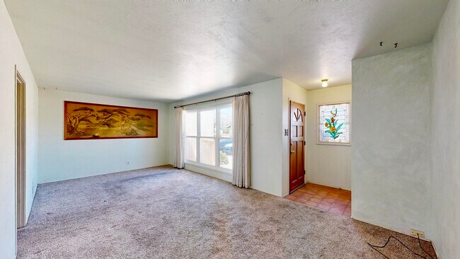 Foto del edificio - 2629 San Pablo St NE