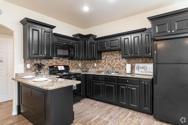2BR, 1BA - 850SF - Kitchen - Chapel Hill Place