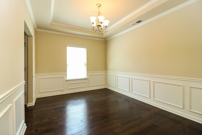 Building Photo - 4760 Carnegie Ct