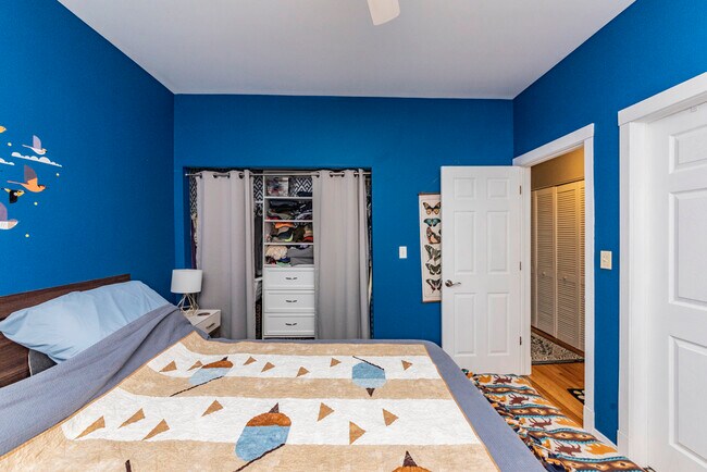 Foto del edificio - 4307 N Troy St