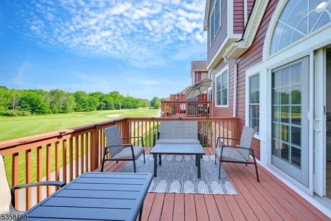 Building Photo - 22 Turnberry Ln