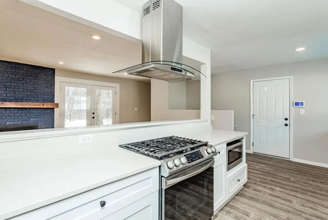 Building Photo - 2162 Aztec Ln