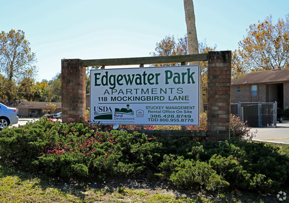 Foto del edificio - Edgewater Park Apartments