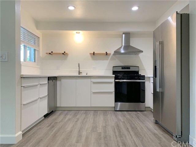 Primary Photo - 1230 Burwood St