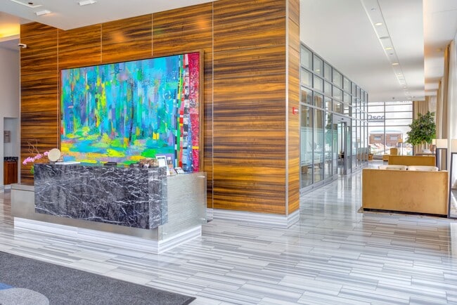 Foto del edificio - 411 N Halsted St