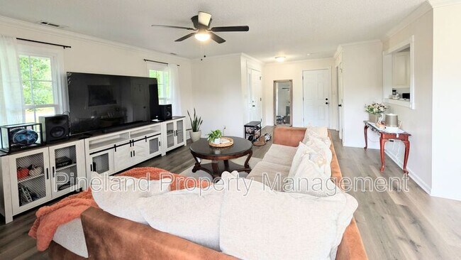 Foto del edificio - 501 Camden Rd