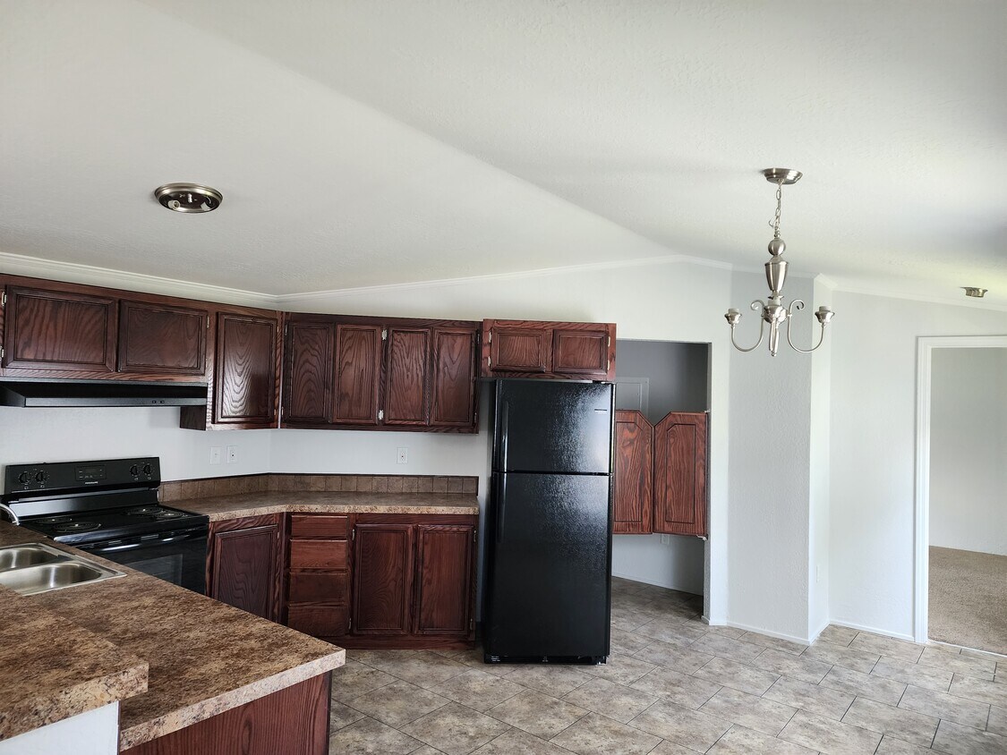 10000 Co Rd 719, Nacogdoches, TX 75964 House Rental in Nacogdoches