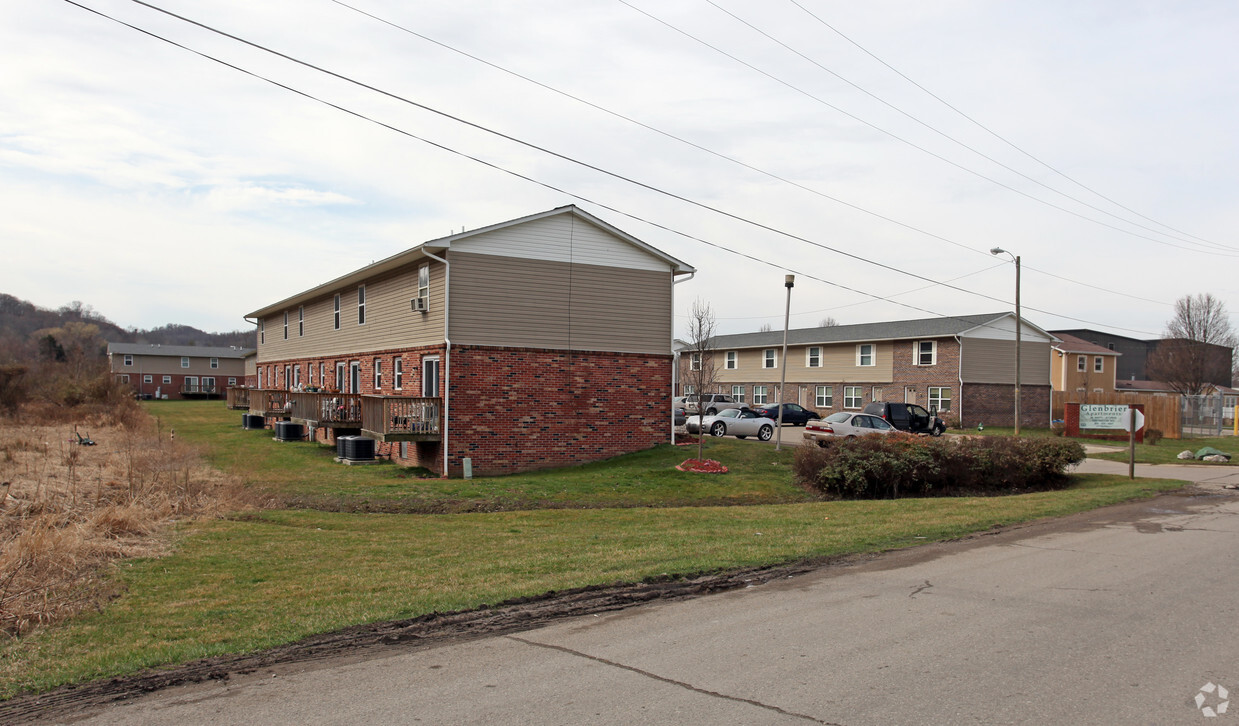 Foto del edificio - Glenbrier Apartments