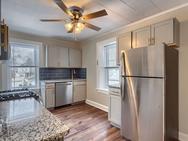 Building Photo - 3200 Green St