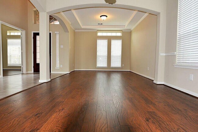 Building Photo - 5542 Mangrove Creek Ln