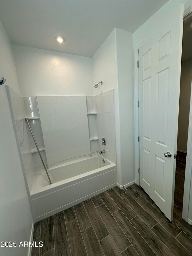 Foto del edificio - 13330 W Eagle Feather Rd