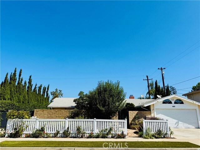 Foto principal - 1429 E Albion Ln