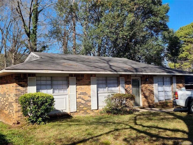 Building Photo - 417 Fieldbrook Dr