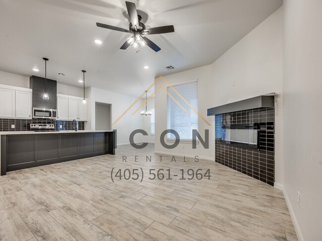 Building Photo - 5109 SE 85th St