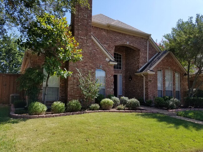 Foto del edificio - 4224 Windhaven Ln