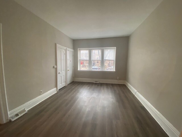 Foto principal - 2714 N Magnolia Ave
