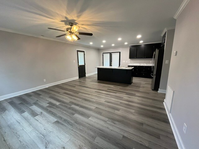 Foto del edificio - 803 Robinson Rd