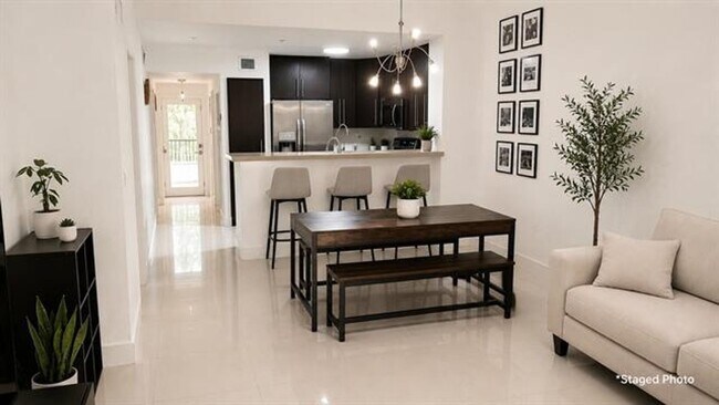 Foto del edificio - 4400 NW 107th Ave