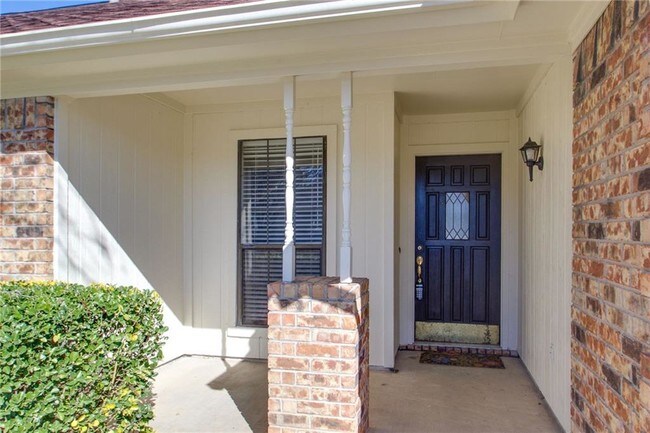 Building Photo - 7920 Sunrise Dr