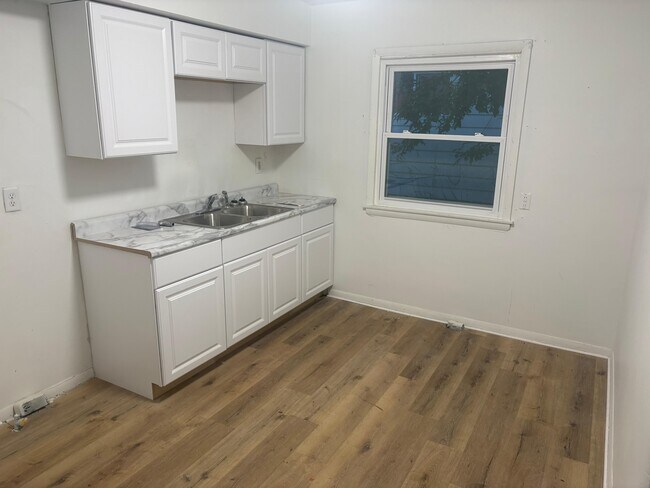 Foto del edificio - 5754 N 65th St