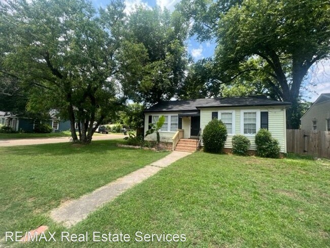 Building Photo - 2 br, 1 bath House - 202 East McCormick