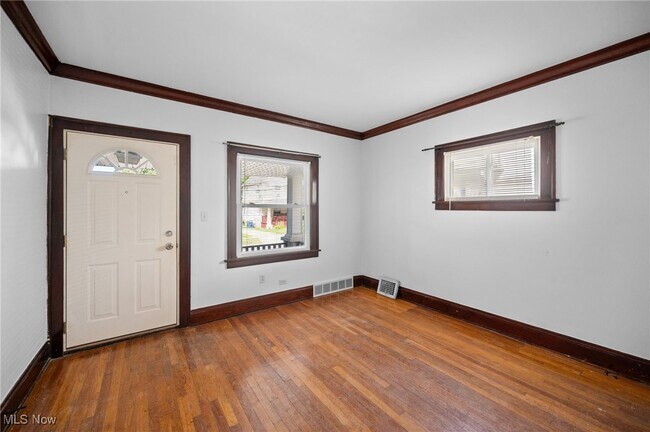 Foto del edificio - 4305 Ardmore Ave