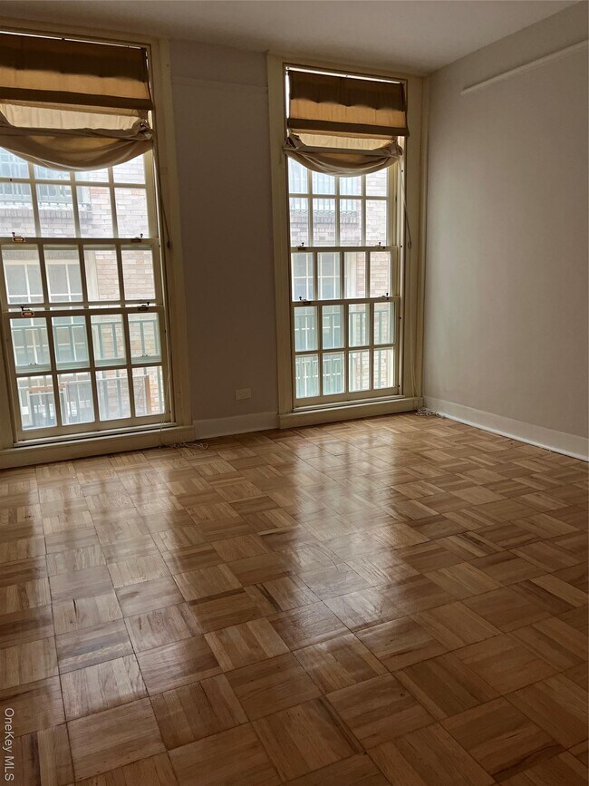 Foto del edificio - 509 E 77th St