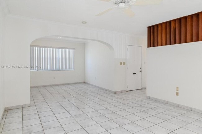 Building Photo - 3 bedroom in Miami gardens FL 33169