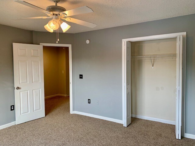 Foto del edificio - SPACIOUS 3 Bedroom/2.5 Bath in Brandywine. One of a kind & STEPS TO THE OCEAN. Community Pool!