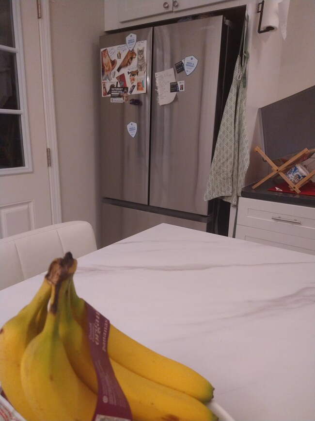 Foto del edificio - Room in House on Foxcroft Dr