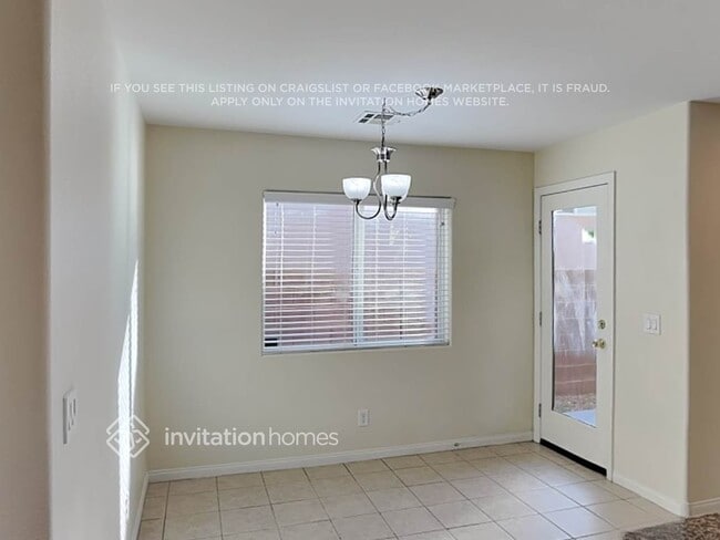 Building Photo - 10631 Gibbous Moon Dr